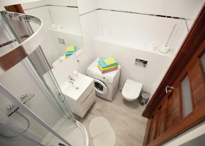 Pixel White Apartment Wroclaw